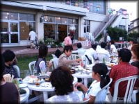 日弘社員クラブにて