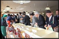 ビデオカメラ、レコーダーの贈呈式