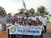 ラオスの小学校訪問記