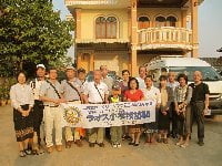 ラオスの小学校訪問記