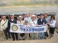 ラオスの小学校訪問記