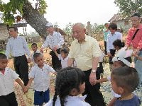 ラオスの小学校訪問記