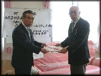 ソファー贈呈式