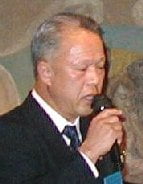 13代会長　星野　賢